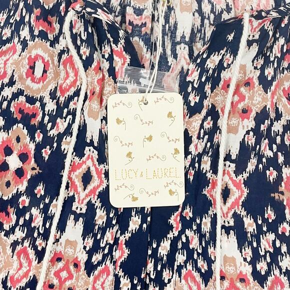 Lucy & Laurel Ikat Print Top Size S Blue Red Casual Boho Beachy Flowy Summer - Picture 11 of 14